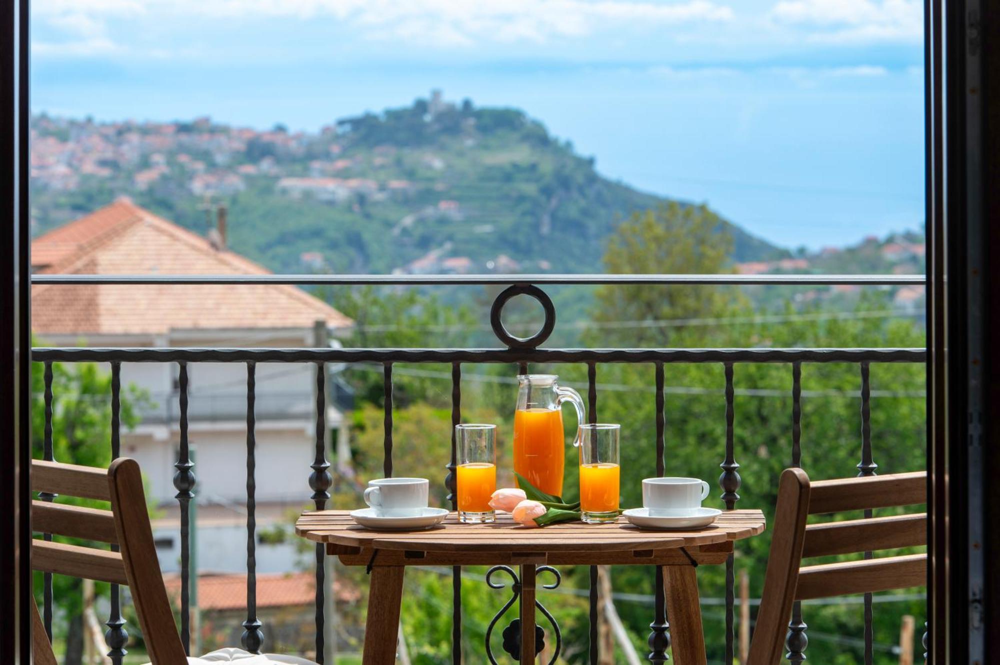 Il Vigneto Di Nonno Pietro Bed & Breakfast Agerola Exterior photo